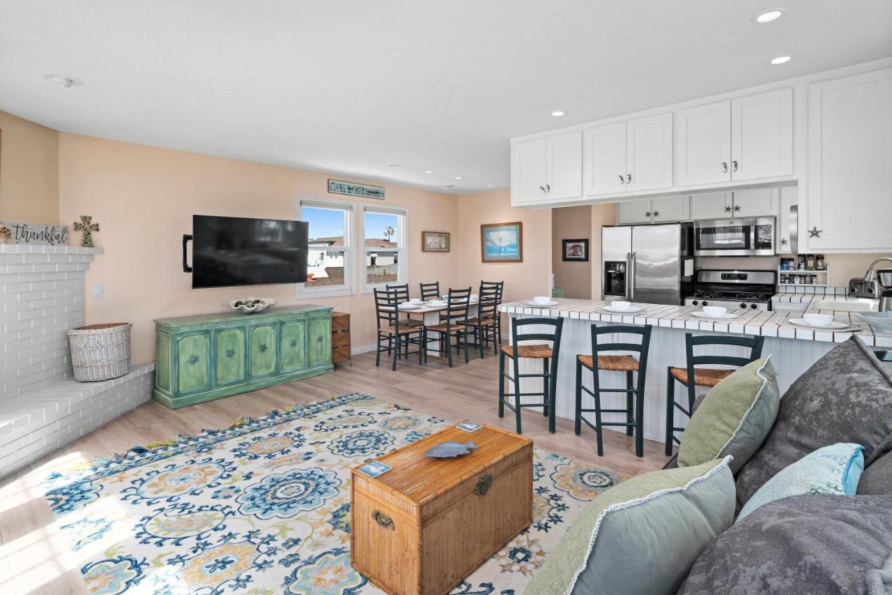 Bay View Paradise - Rooftop Deck, Off-street Parking, King Suite, Washerdryer & Bay Views! * San Diego
